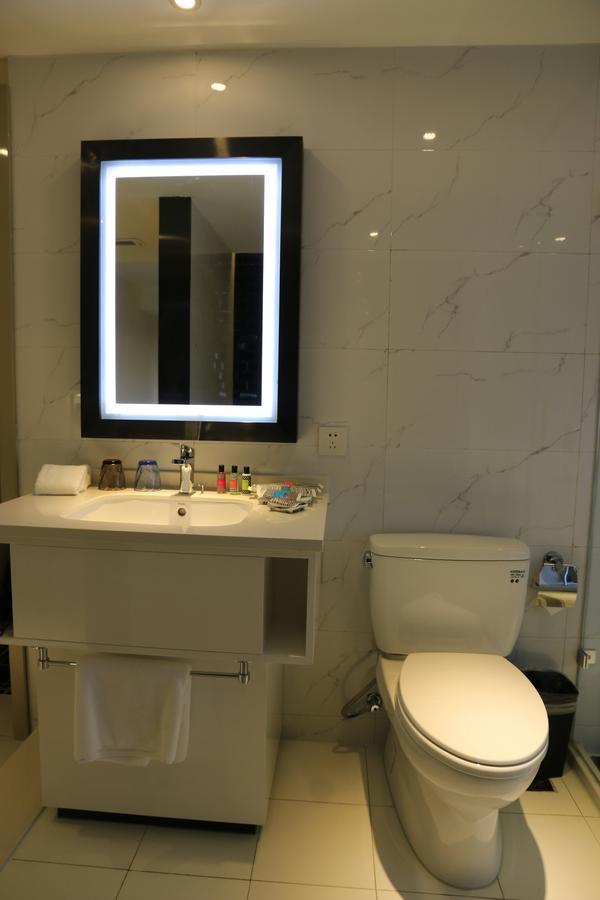 D•Mark Hotel Guiyang  Exterior foto